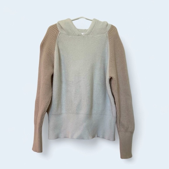 Chloe + Cyrus Other - 3 for $15 Girls Chloe + Cyrus ribbed sweater hoodie in cream and pink SZ Small